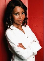 BetterNetworker Member of the Month Mavis Nong